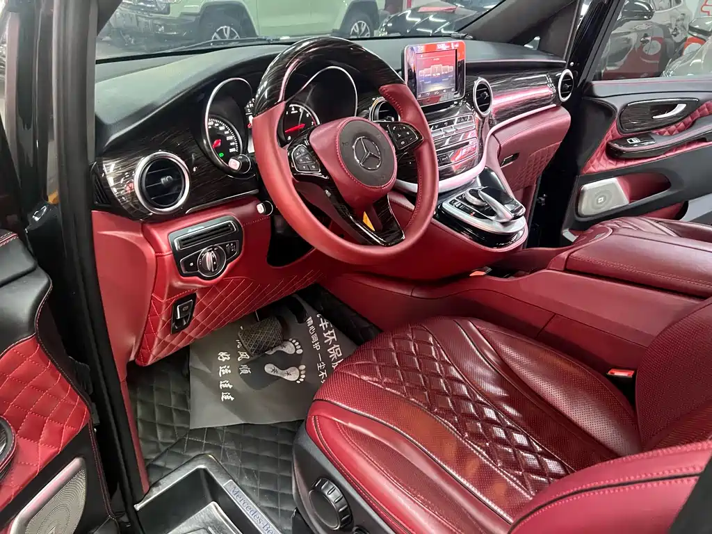 Mercedes-Benz V-Class — миниатюра 8