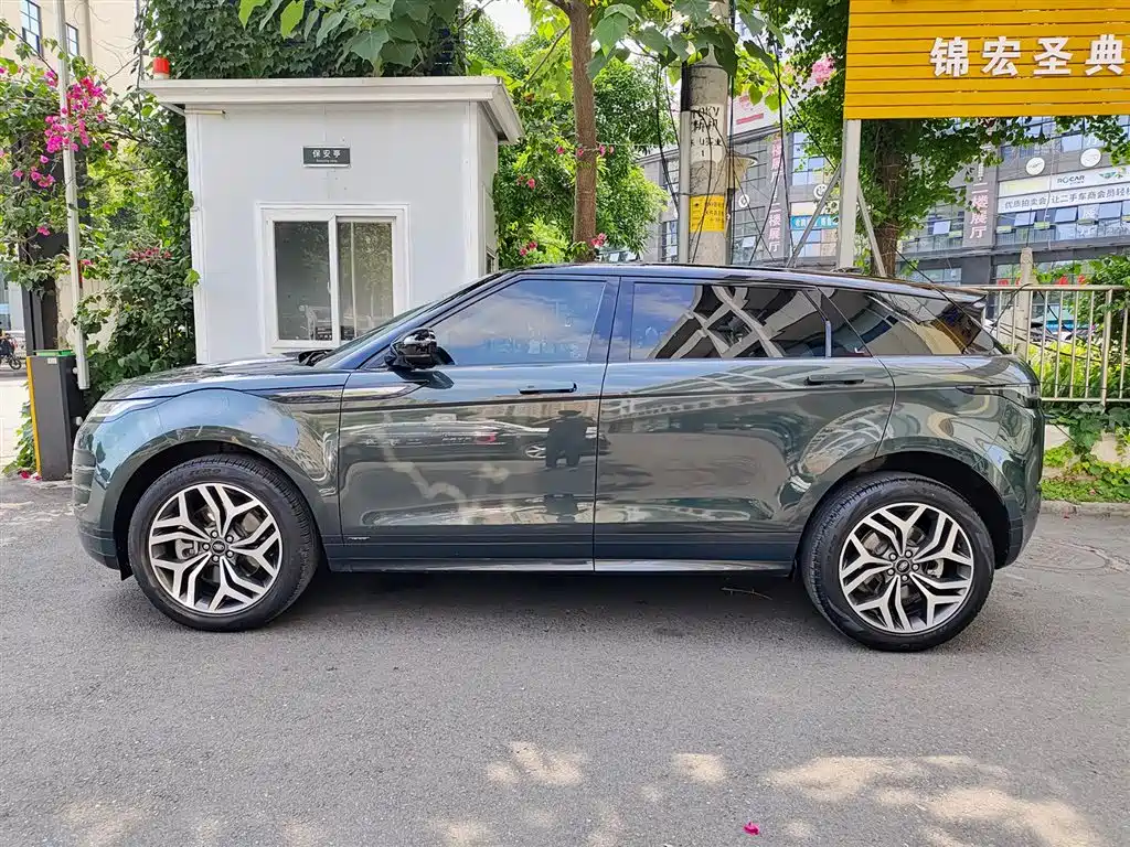 Land Rover Range Rover Evoque 2021 L 249PS R-Dynamic First edition