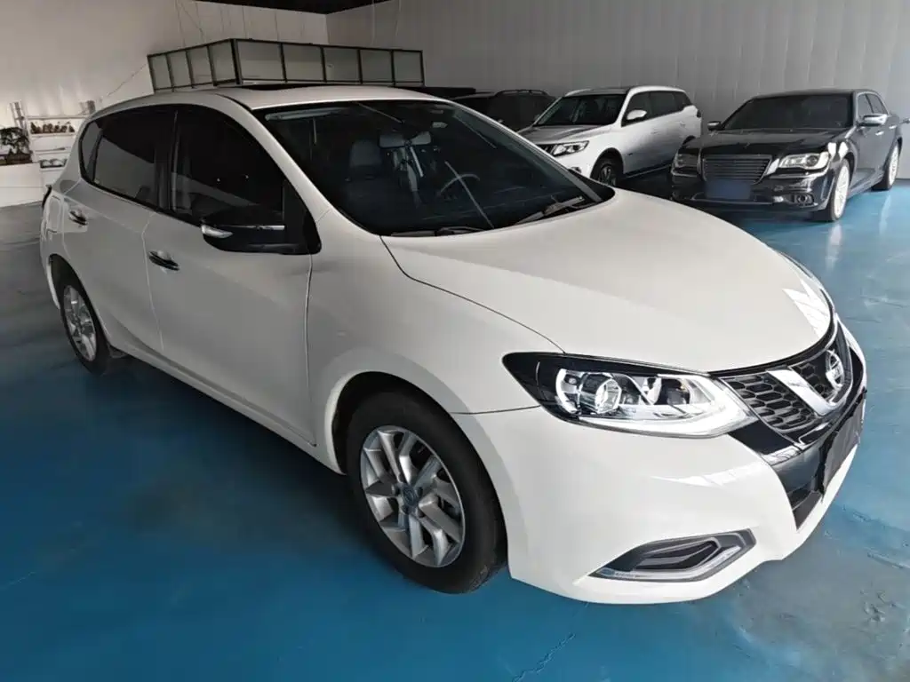 Nissan Tiida 2021 1.6L CVT