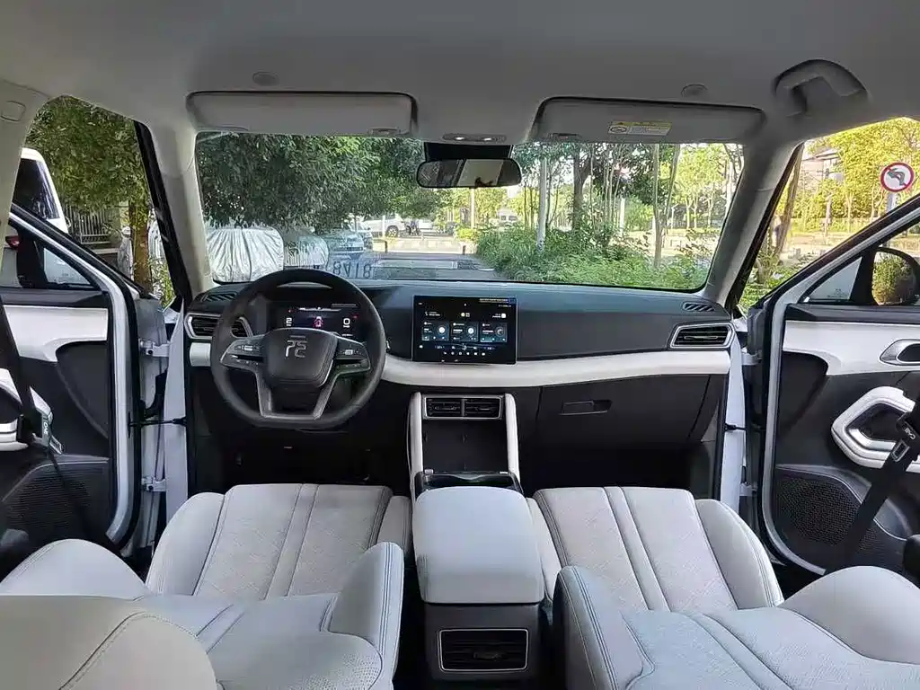 BYD Yuan UP — миниатюра 12