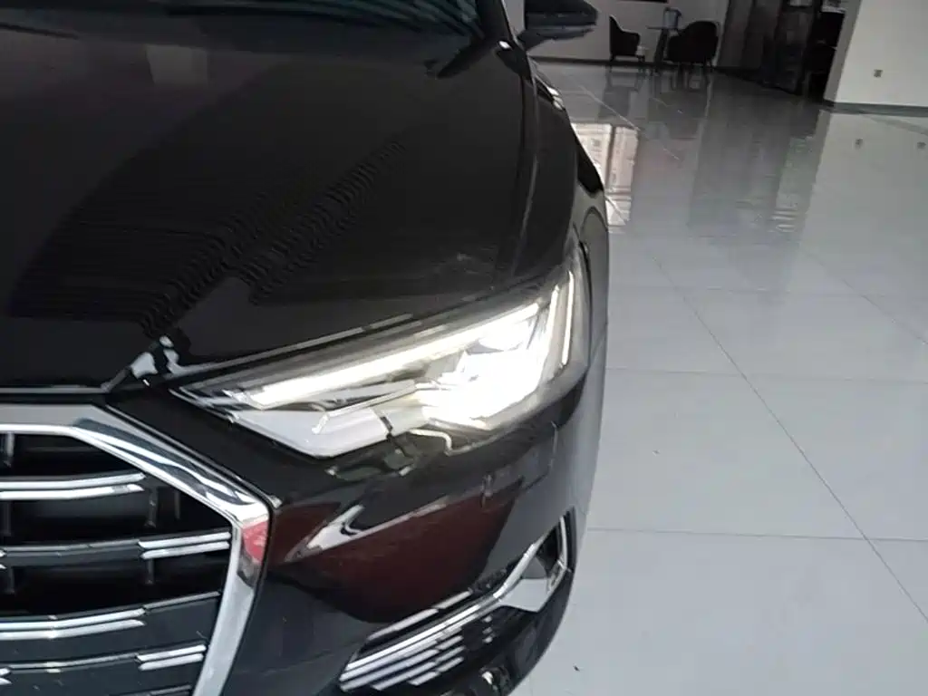 Audi A6L — миниатюра 24