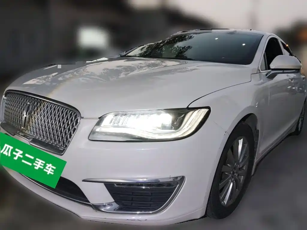 Lincoln MKZ