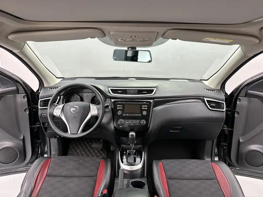 Nissan Qashqai — миниатюра 7