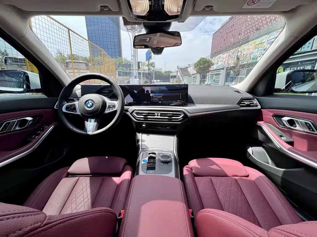 BMW i3 — миниатюра 8
