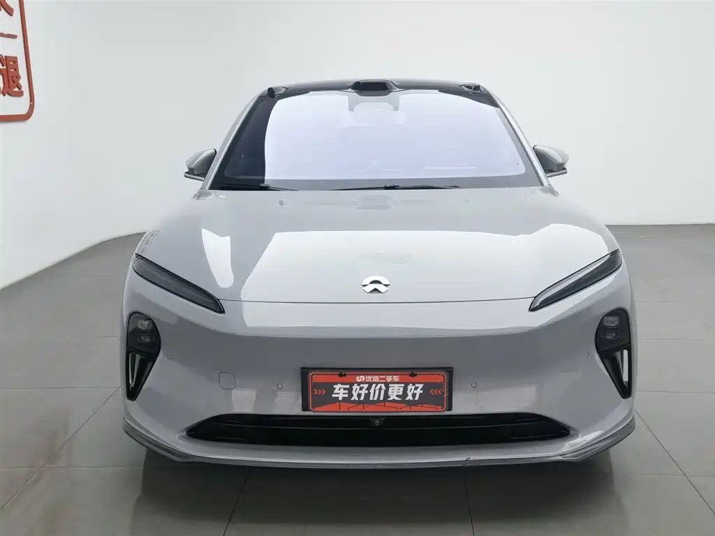 NIO NIO ET5T