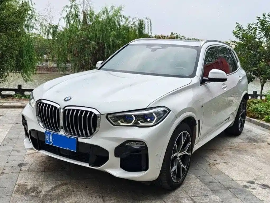 BMW X5 (Import)