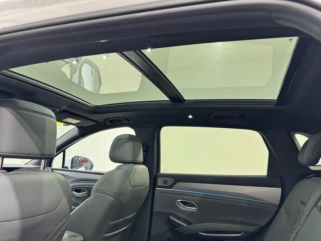 BYD L DM-i — миниатюра 15