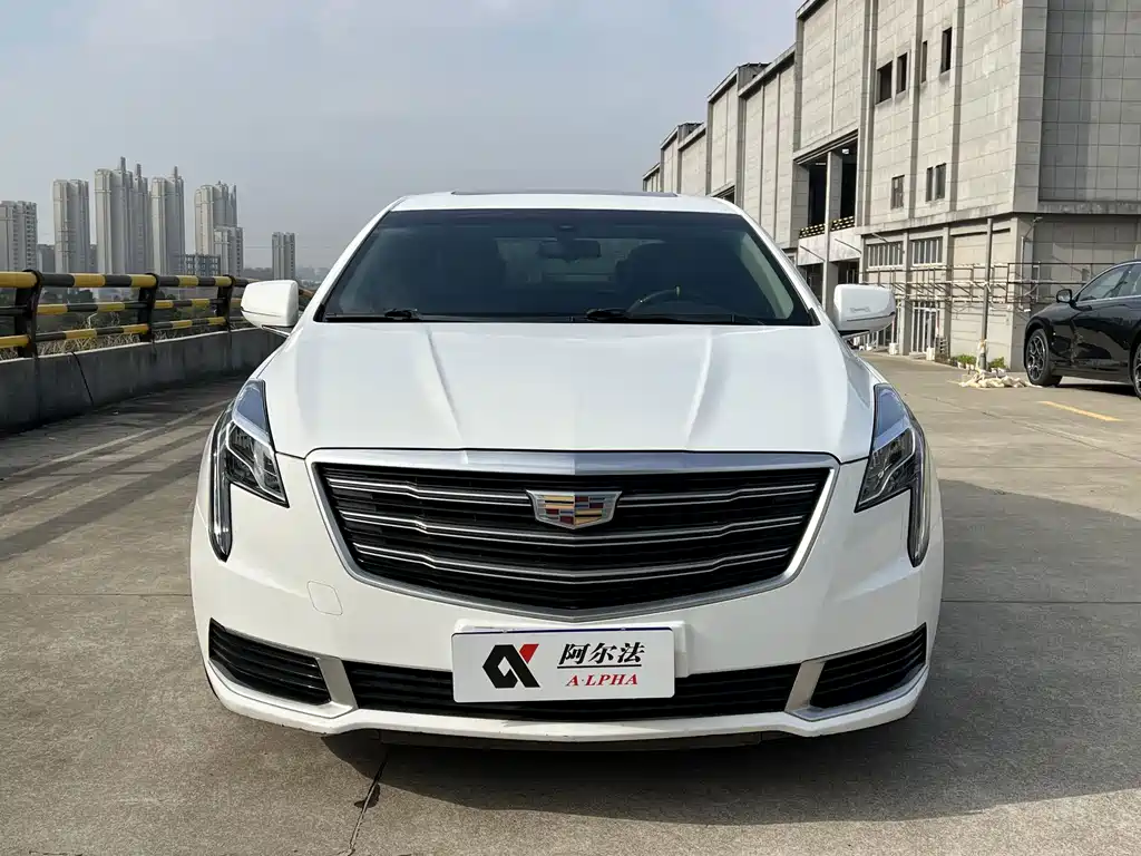 Cadillac XTS — миниатюра 2
