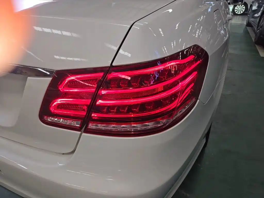 Mercedes-Benz E-Class E 2015 E 260 L Sport