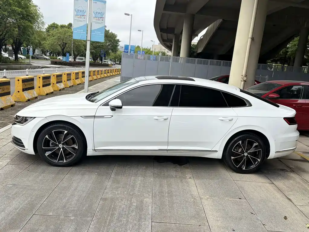 Volkswagen CC — миниатюра 4