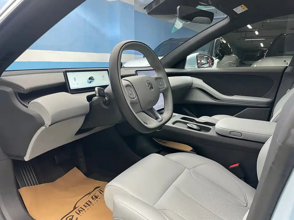 NIO ET5T — миниатюра 12
