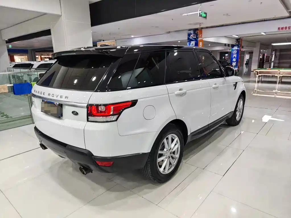 Land Rover Sport — миниатюра 6