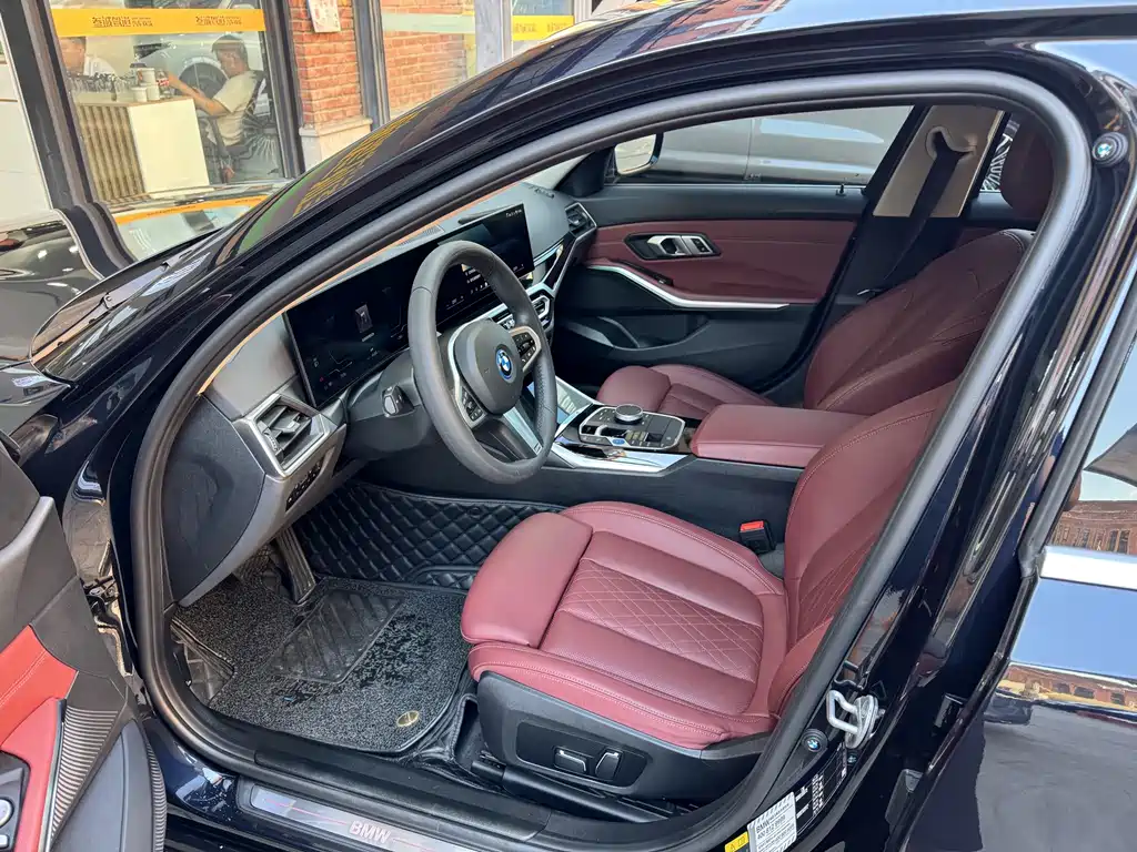 BMW i3 — миниатюра 8