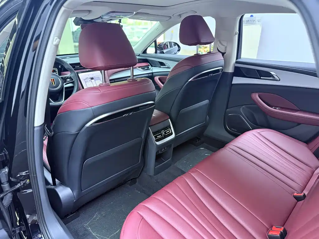 Hongqi Hongqi H5 — миниатюра 16