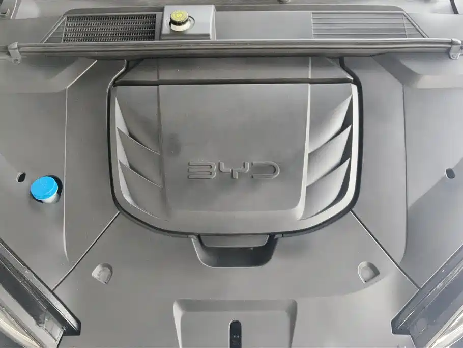 BYD SEAL