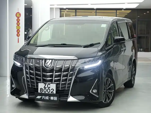 TOYOTA ELFA 2017