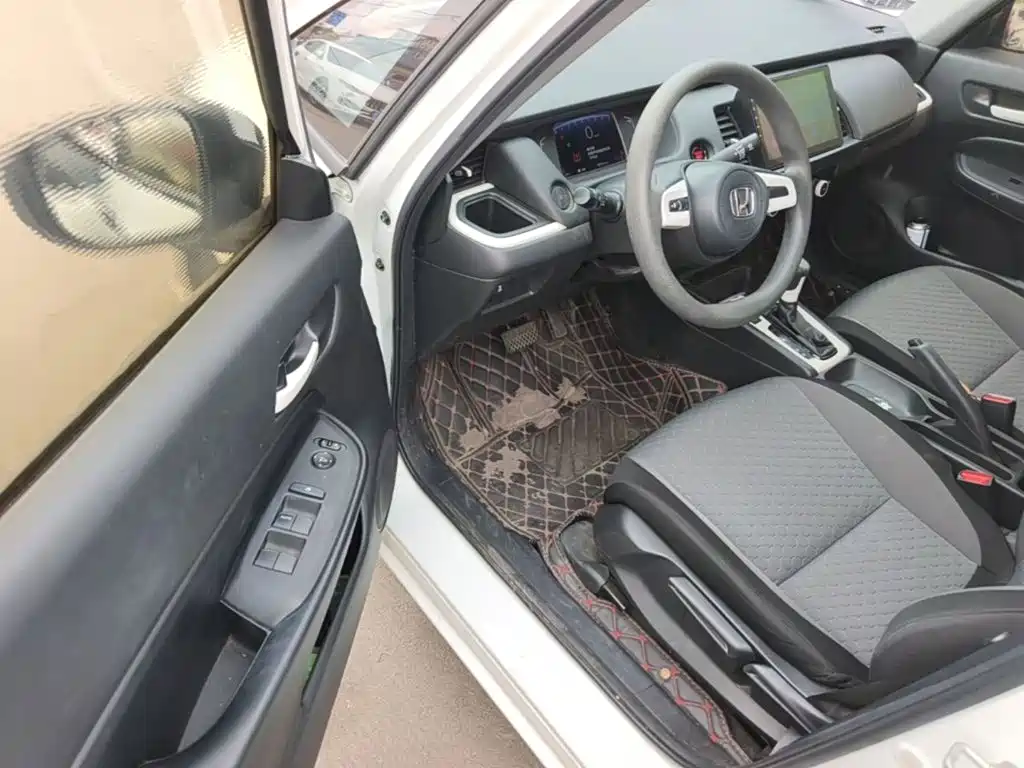 Honda Fit — миниатюра 16