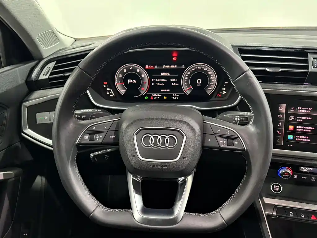 Audi Q3 — миниатюра 11