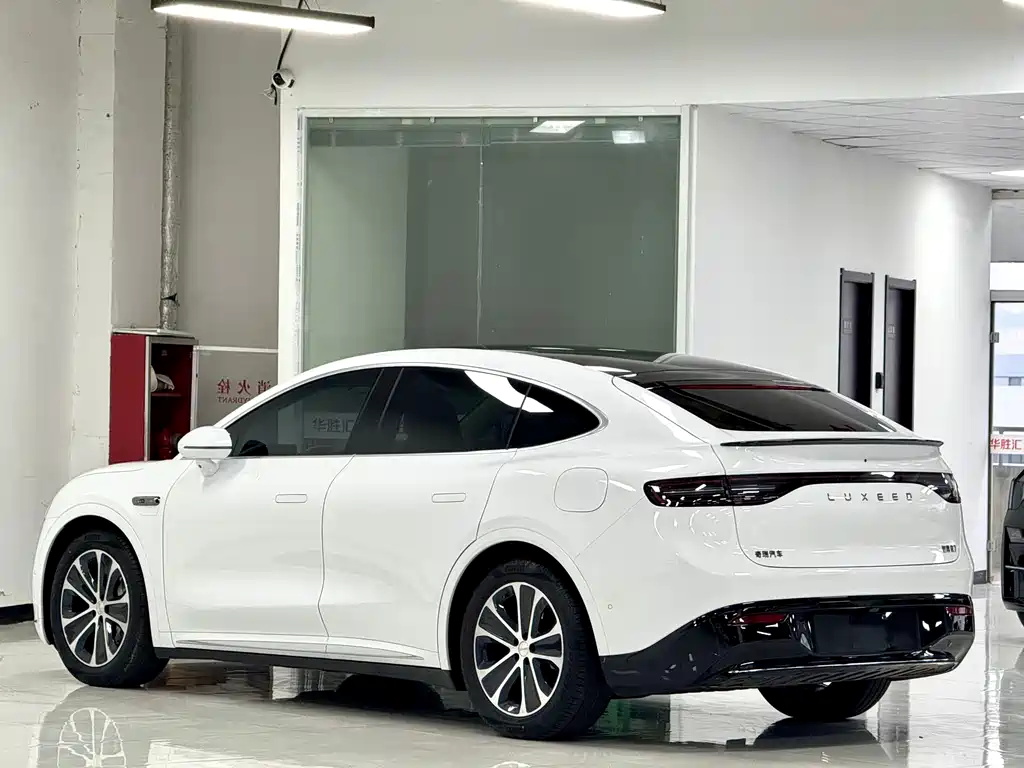 Luxeed R7 2024 802km Max