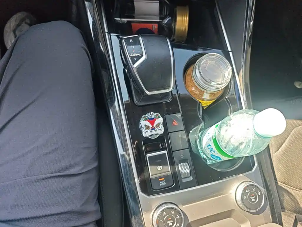 Volkswagen Touareg — миниатюра 14