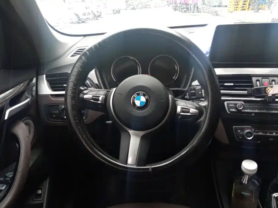 BMW X1 — миниатюра 15