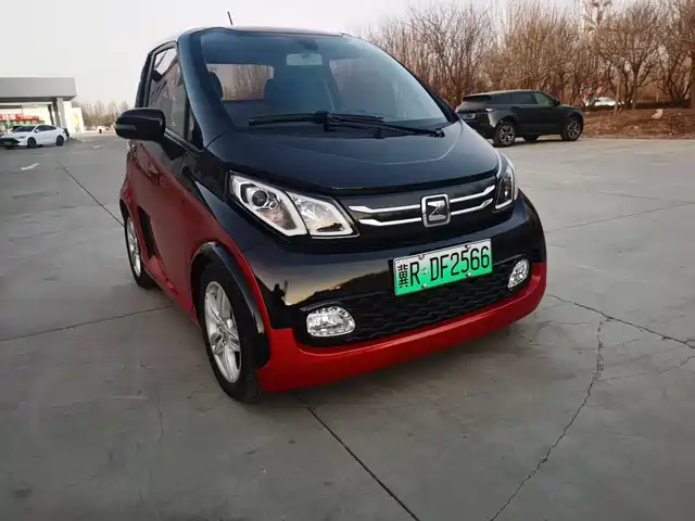 2017 Zotye E200