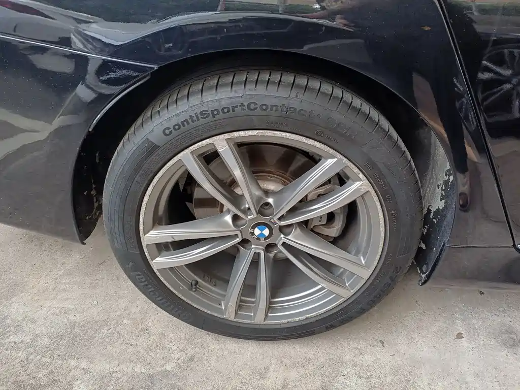BMW 7 Series — миниатюра 16