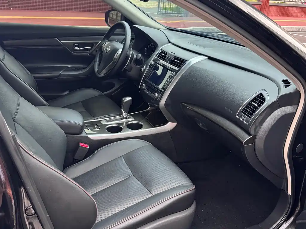Nissan Teana — миниатюра 10