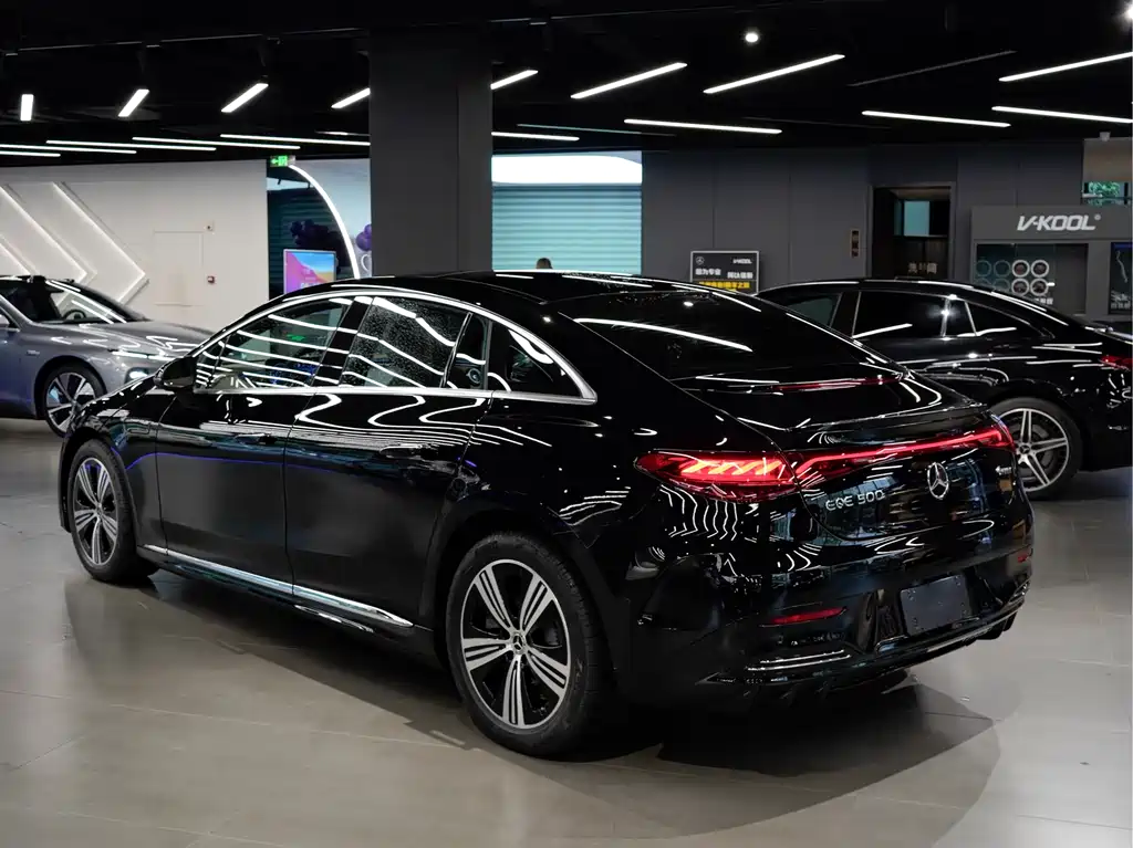 Mercedes-Benz EQE — миниатюра 3
