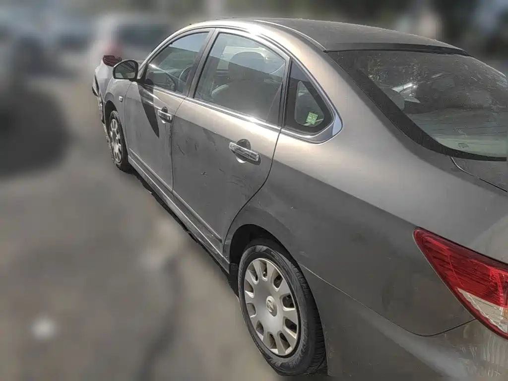 Nissan Sylphy — миниатюра 7