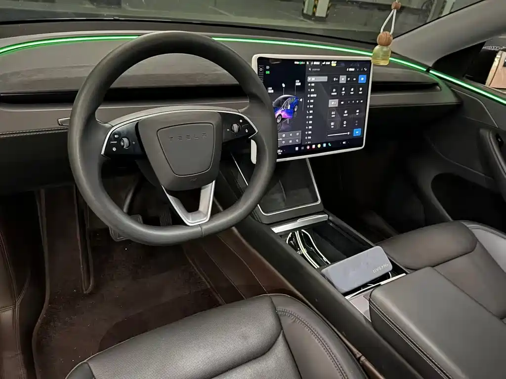Tesla Model Y — фотографии объявления, Фото 14