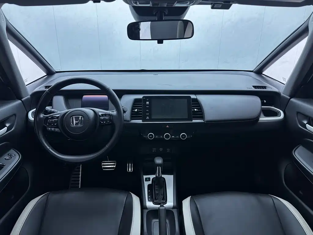 Honda Fit — миниатюра 6
