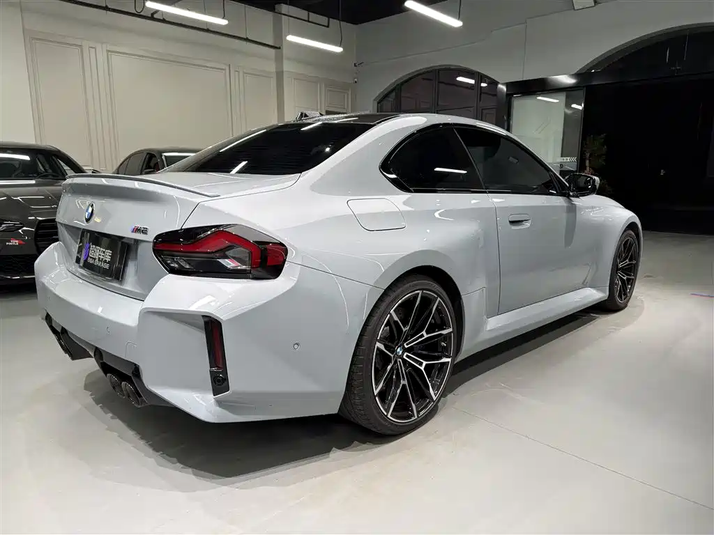 BMW M2 2024 M2
