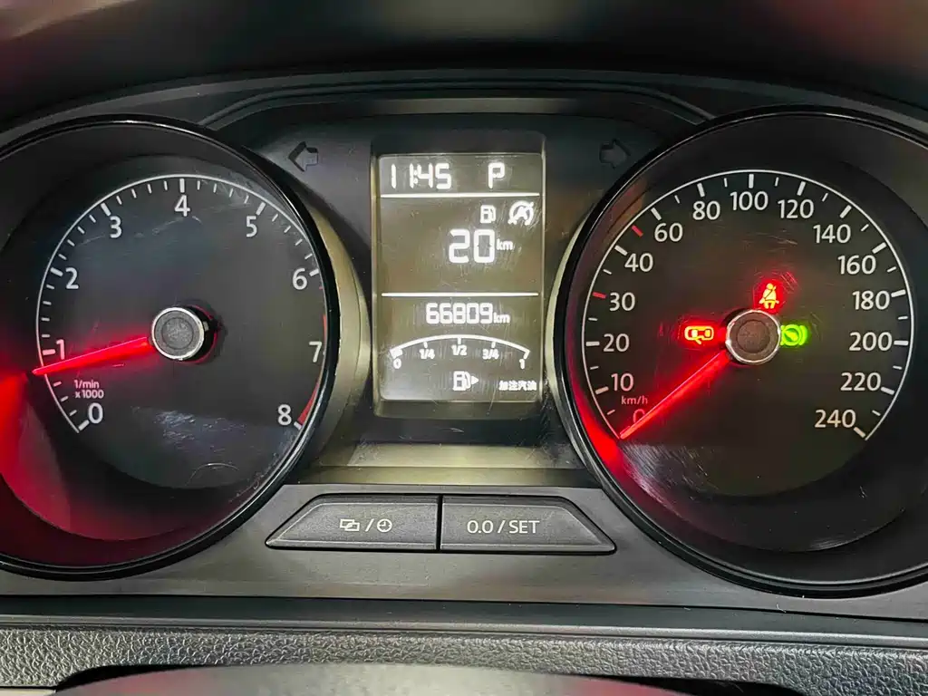 Volkswagen Lavida — миниатюра 10