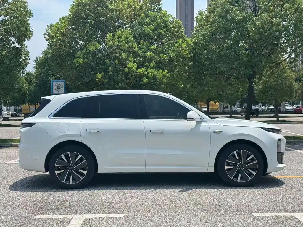 Li Auto Li L6 — миниатюра 16