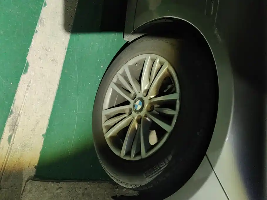 BMW 3 Series — миниатюра 6