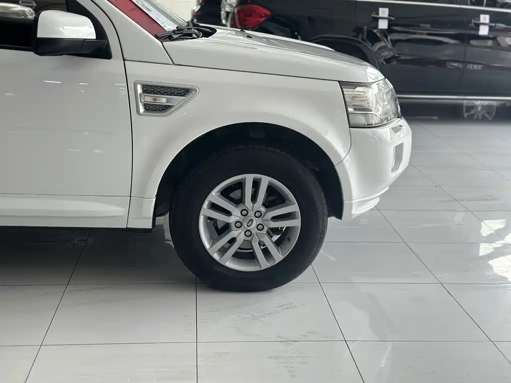 Land Rover Freelander 2 — миниатюра 9