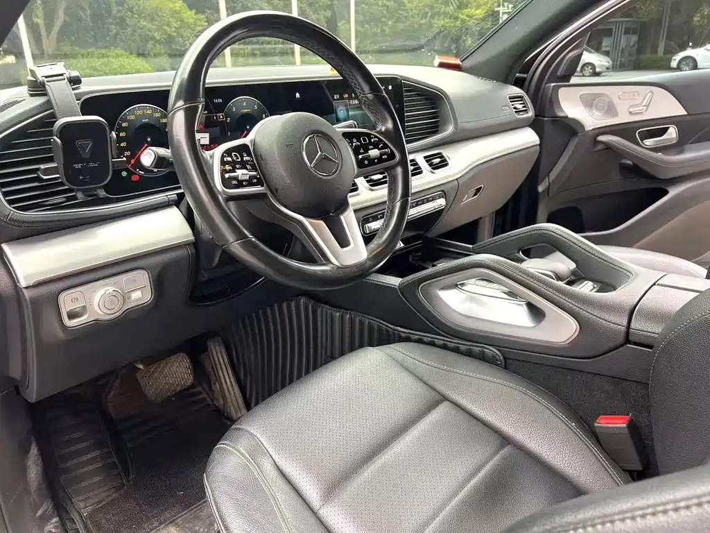 Mercedes-Benz GLE Coupe — миниатюра 7