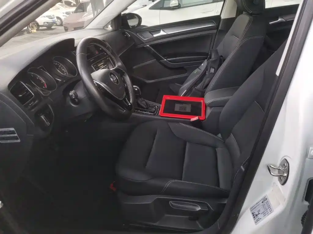 Volkswagen Golf — миниатюра 15