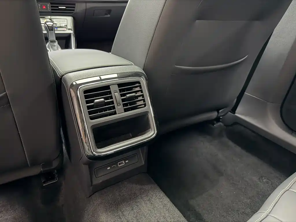 Volkswagen Passat — миниатюра 18