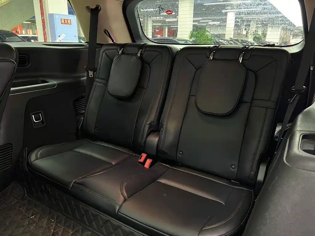 Lincoln Aviator — миниатюра 14