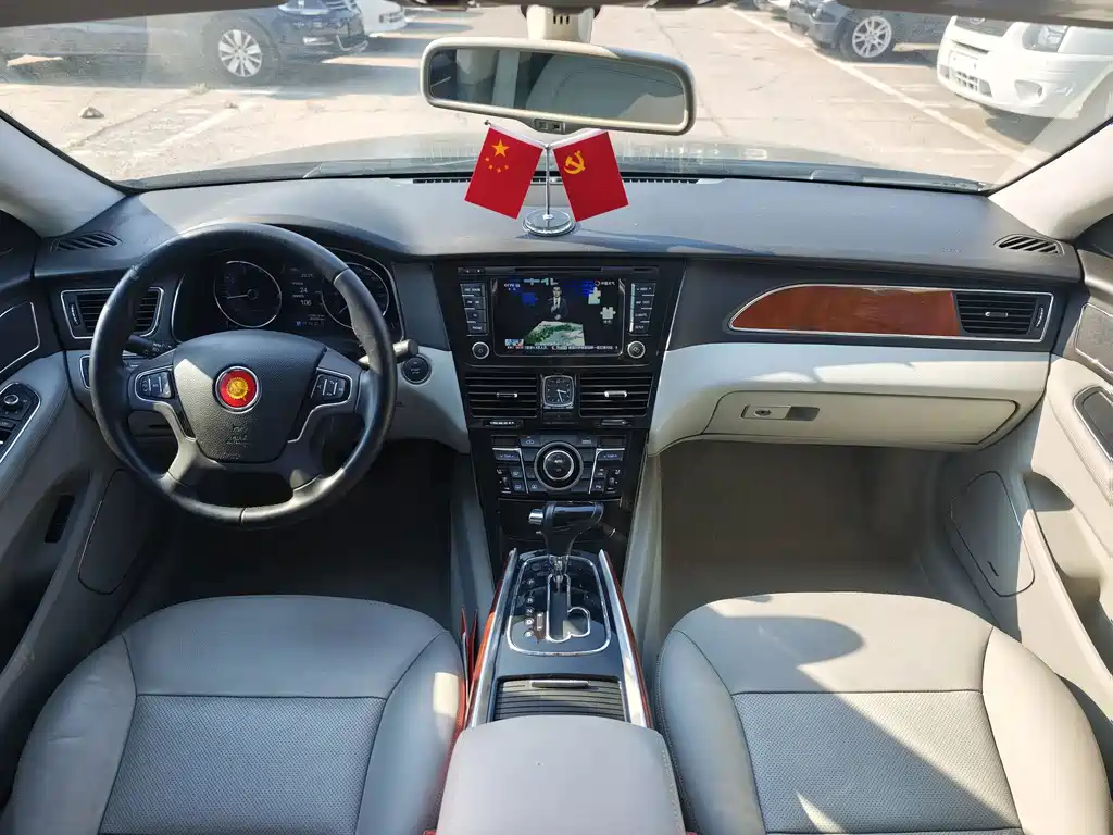 Hongqi Hongqi H7 — миниатюра 9