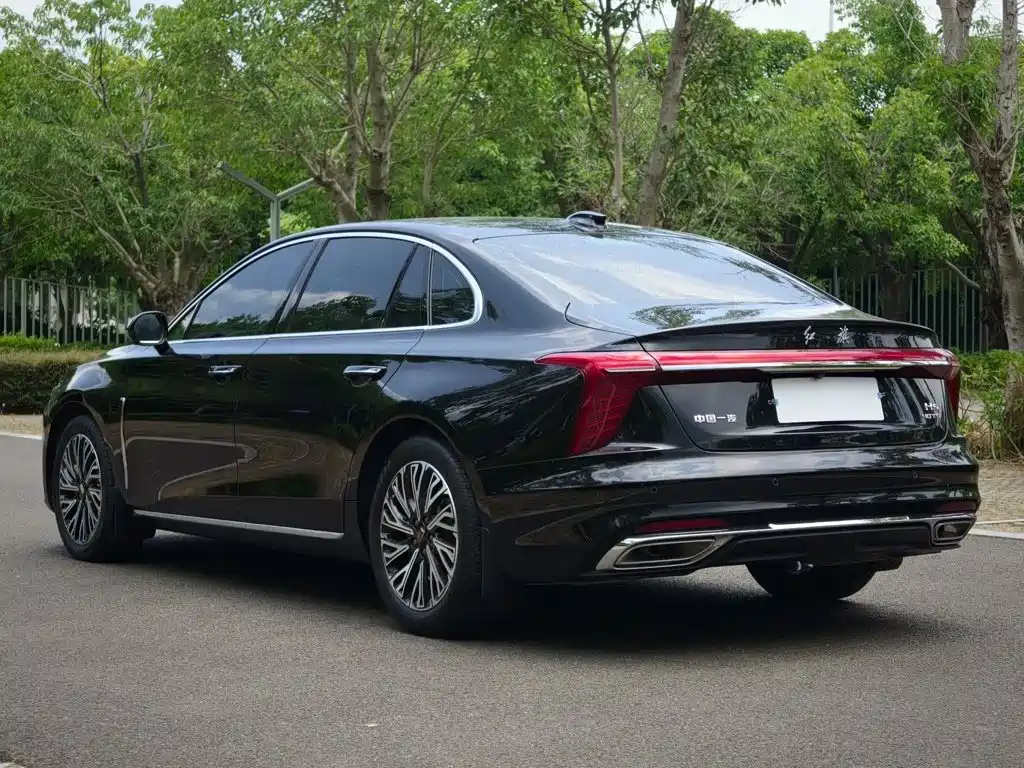 Hongqi Hongqi H5 — миниатюра 4