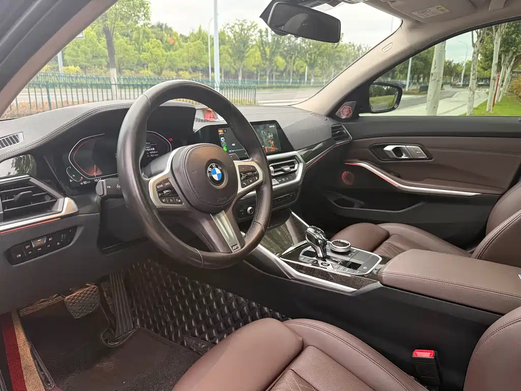 BMW 3 Series — миниатюра 4
