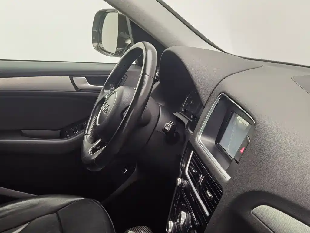 Audi Q5 — миниатюра 22