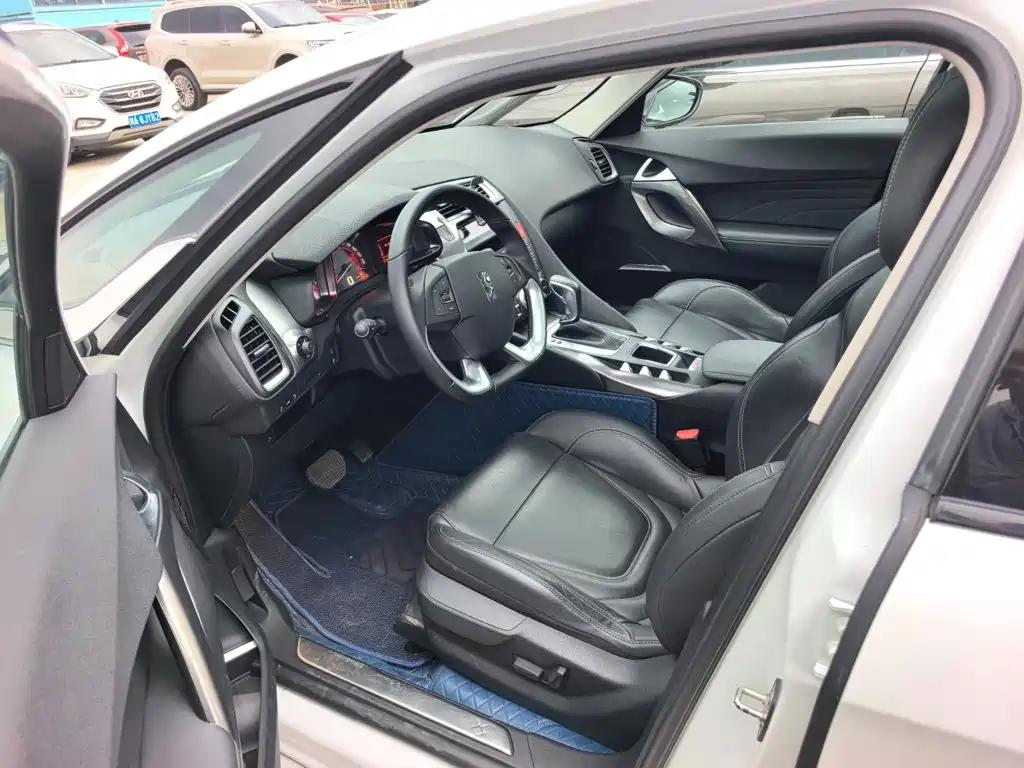 DS DS 5 — миниатюра 8