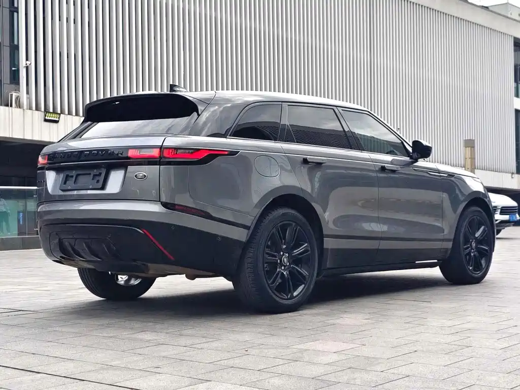 Land Rover Velar — миниатюра 15