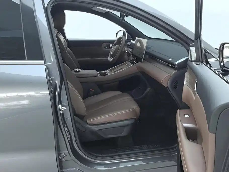 Wuling Xingguang S — миниатюра 8