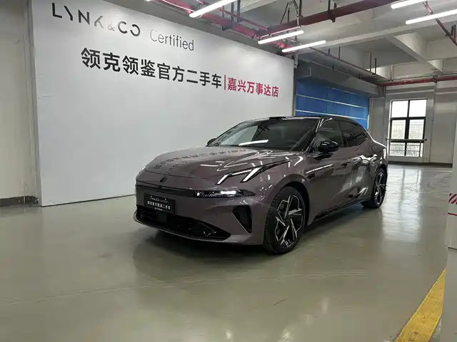 LYNK &CO. 07 EM P 2025