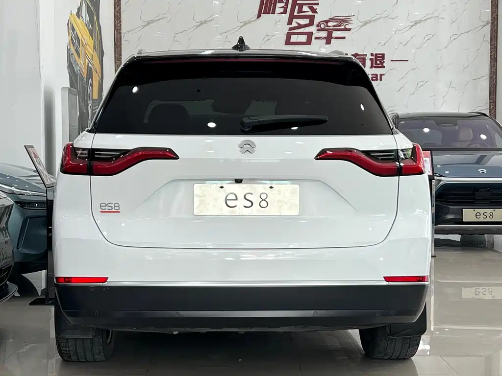 NIO NIO ES8